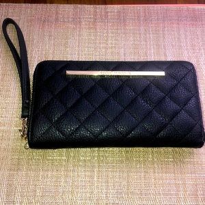 Steve Madden clutch